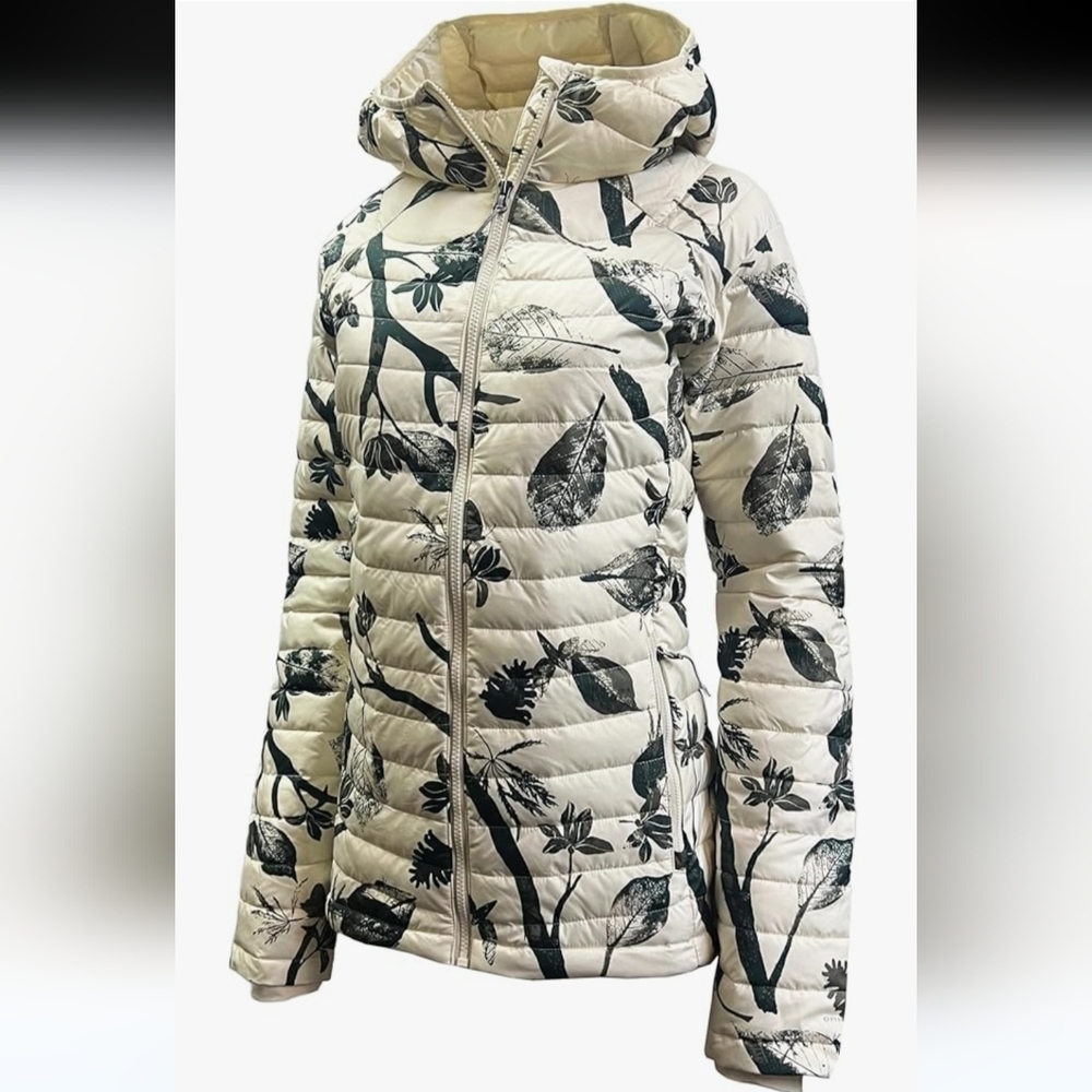 Columbia Women's Omni Heat Floral Puffer Jacket - Cream and Black. Sz 1X